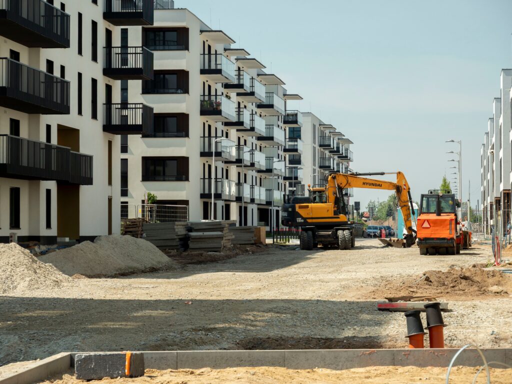 Công trường khu căn hộ do AnPhatBuild thi công